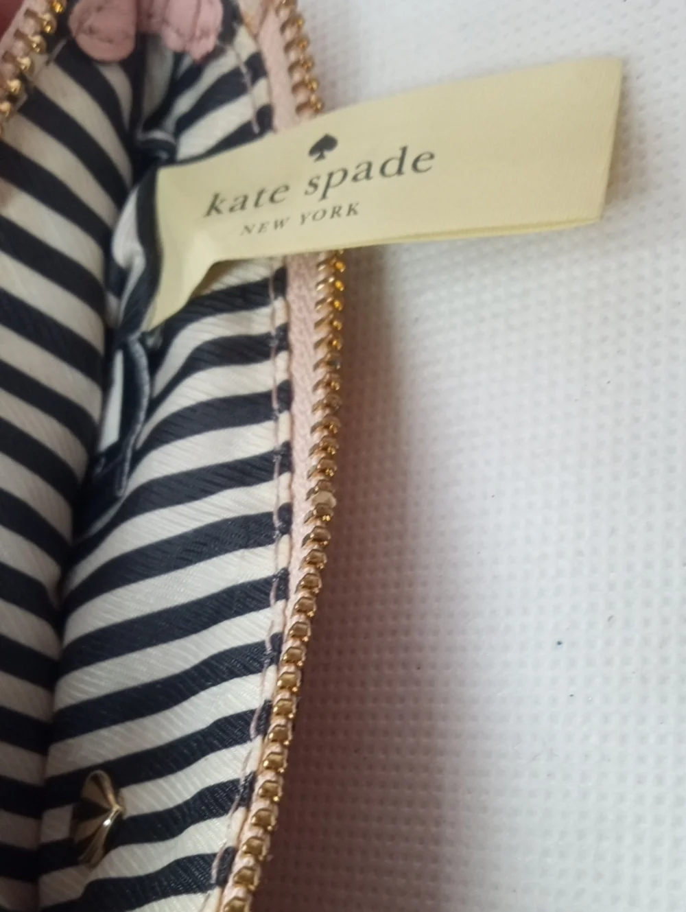 KATE SPADE PINK WRISTLET